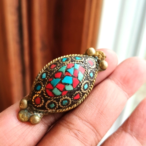 Tibetan Ring - Picture 1 of 3